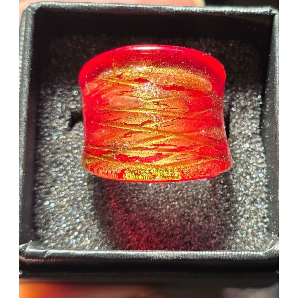 Murano Style Red &‎ Gold Swirl Glass Ring Size 6